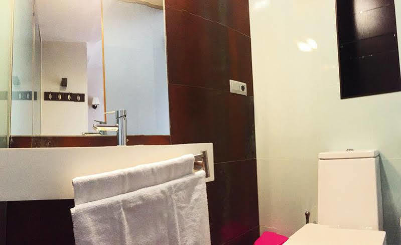 Dream Suites And Apartments Almeria Centro Экстерьер фото