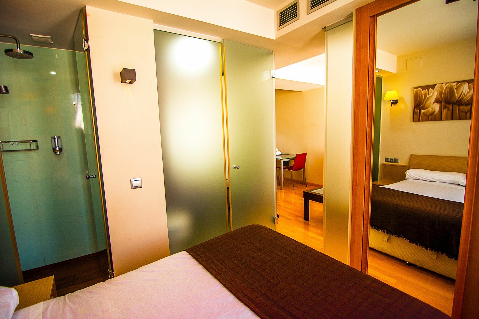 Dream Suites And Apartments Almeria Centro Экстерьер фото