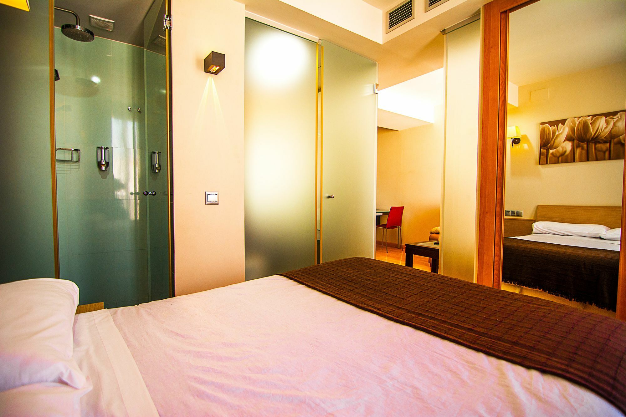 Dream Suites And Apartments Almeria Centro Экстерьер фото